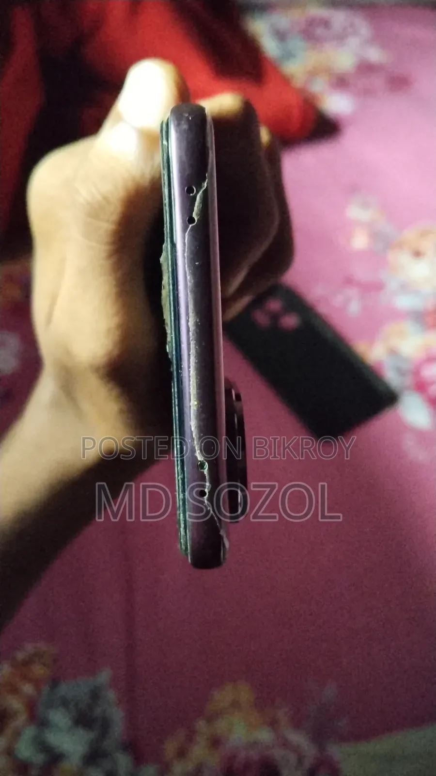 ভিভো ভি৬০ ২৫৬ জিবি লাল