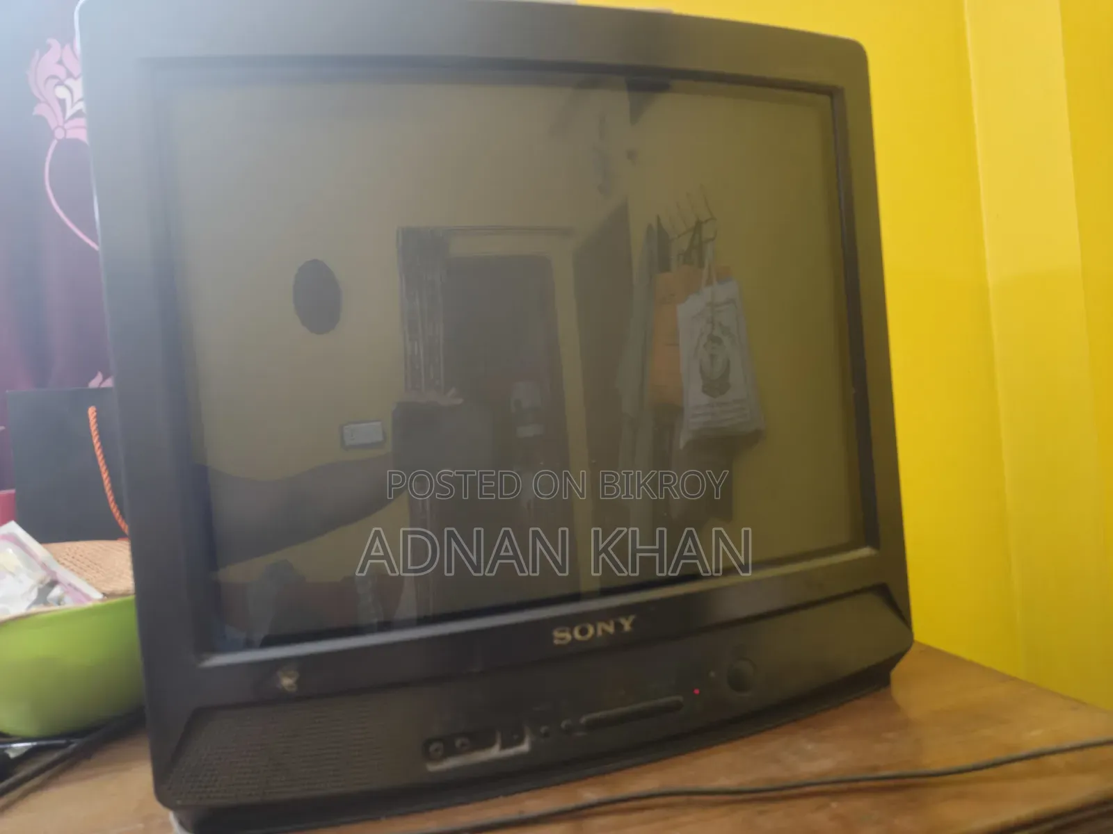 সনি সিআরটি টেলিভিশন