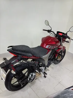সুজুকি জিক্সার মনোটন ২০১৯ রেড