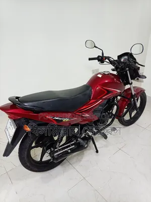 নতুন Suzuki Hayate ২০২৩ লাল