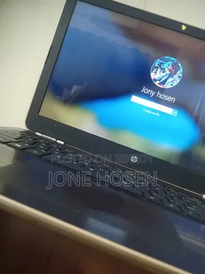 Laptop HP Pavilion 15 16GB Intel Core 7 SSHD+SSD 512GB