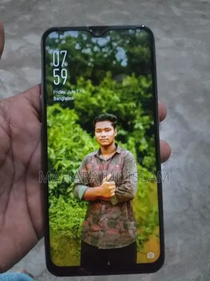অপো এফ৯ ৬৪ জিবি রেড
