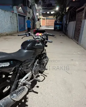 Bajaj Pulsar 150 2010 Black