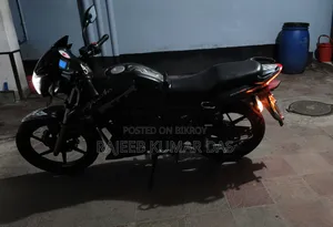 TVS Apache RTR 160 2V 2017 Black