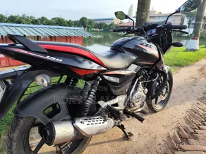 Bajaj Pulsar 150 2015 Black