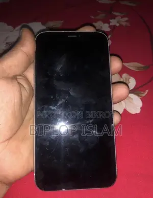 Apple iPhone XR 64 GB White