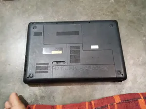 Laptop Dell G15 5530 8GB Intel Celeron HDD 500GB
