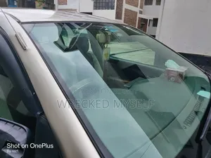 টয়োটা করোলা ফিল্ডার ২০০৩ পার্ল