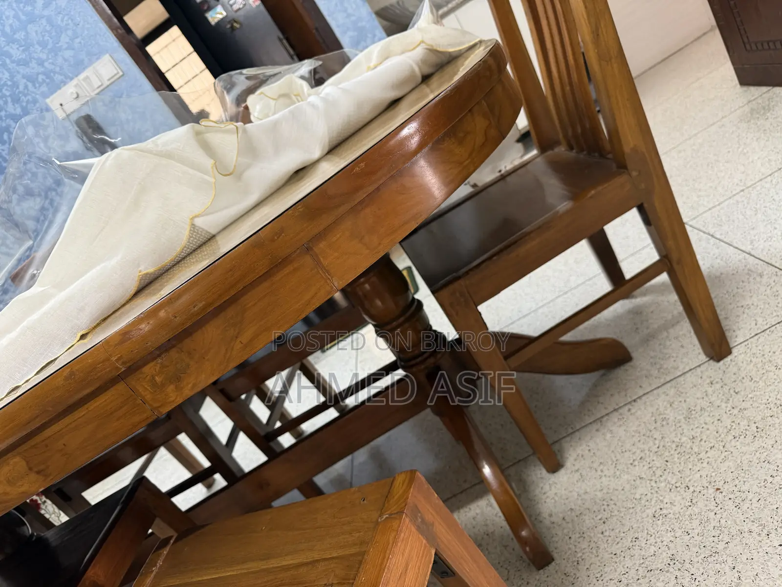Sell Dining Table
