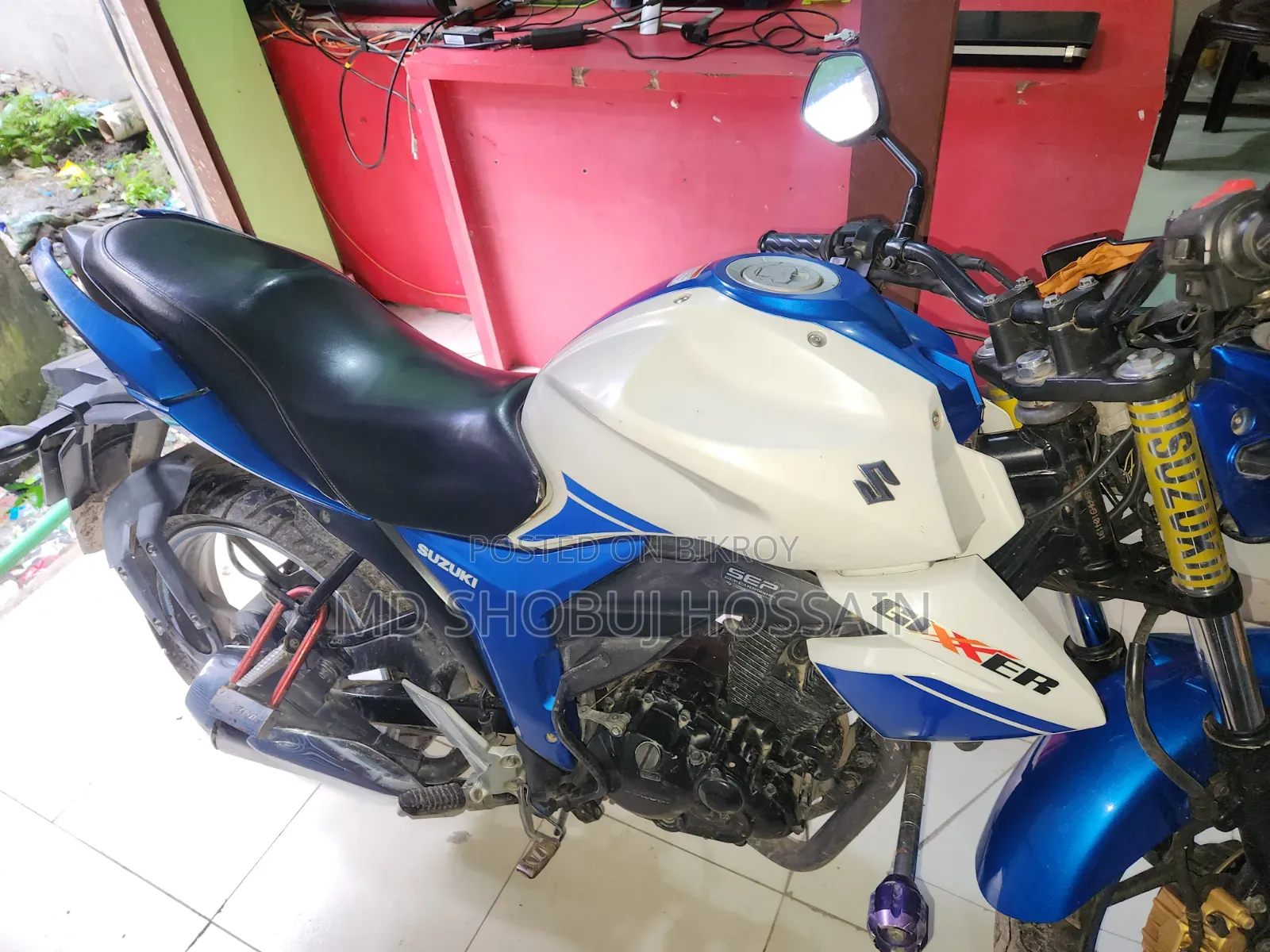 Suzuki Gixxer Monotone 2017 White