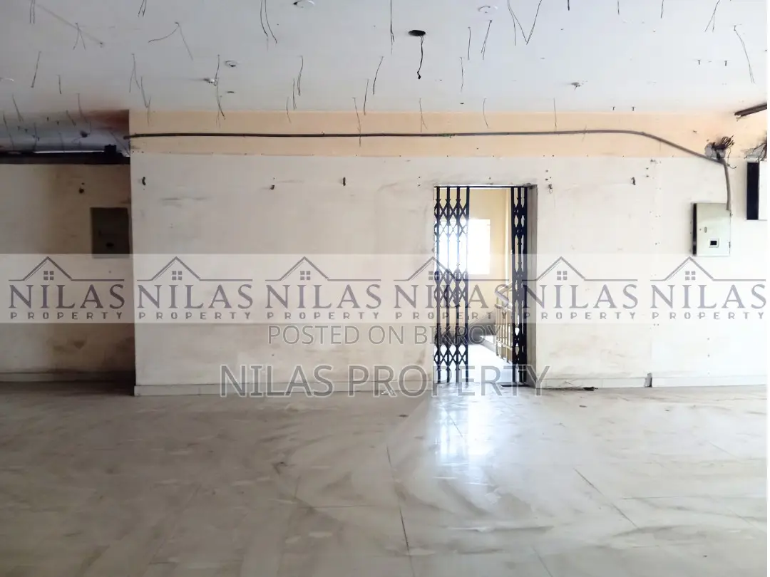মিরপুরে ভাড়ার জন্য প্রস্তুত বাণিজ্যিক অফিস স্পেস