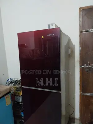 সিঙ্গার ব্র্যান্ডের ১৯০ লিটার ফ্রিজ বিক্রি হবে।