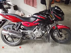 Bajaj Pulsar 150 2016 Black