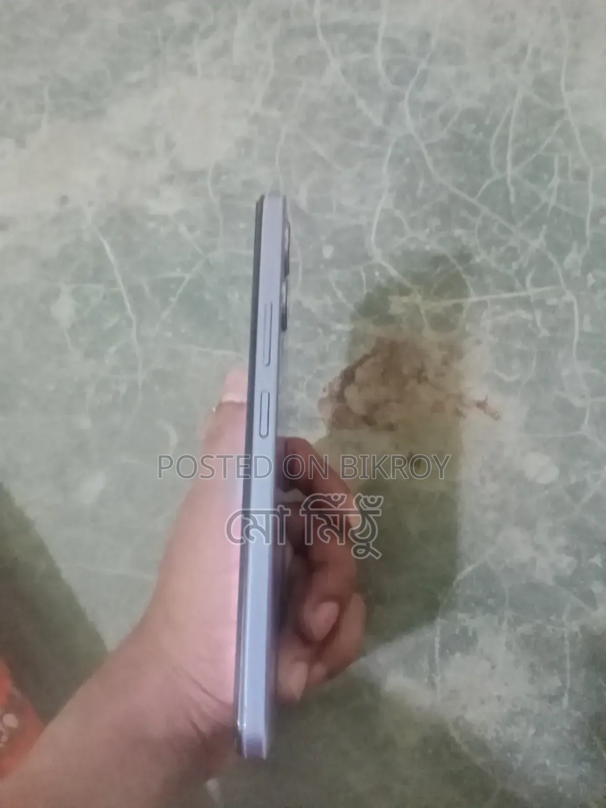 Vivo Y17 128 GB