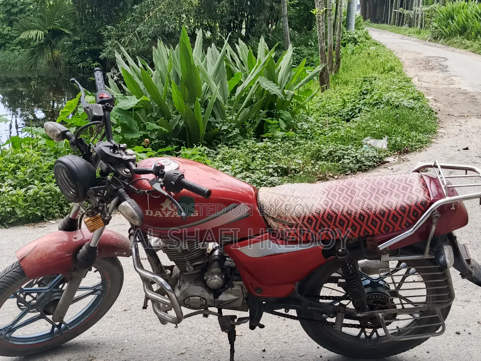 Dayang DY100-M 2000 Red