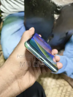 Apple iPhone X 256 GB White