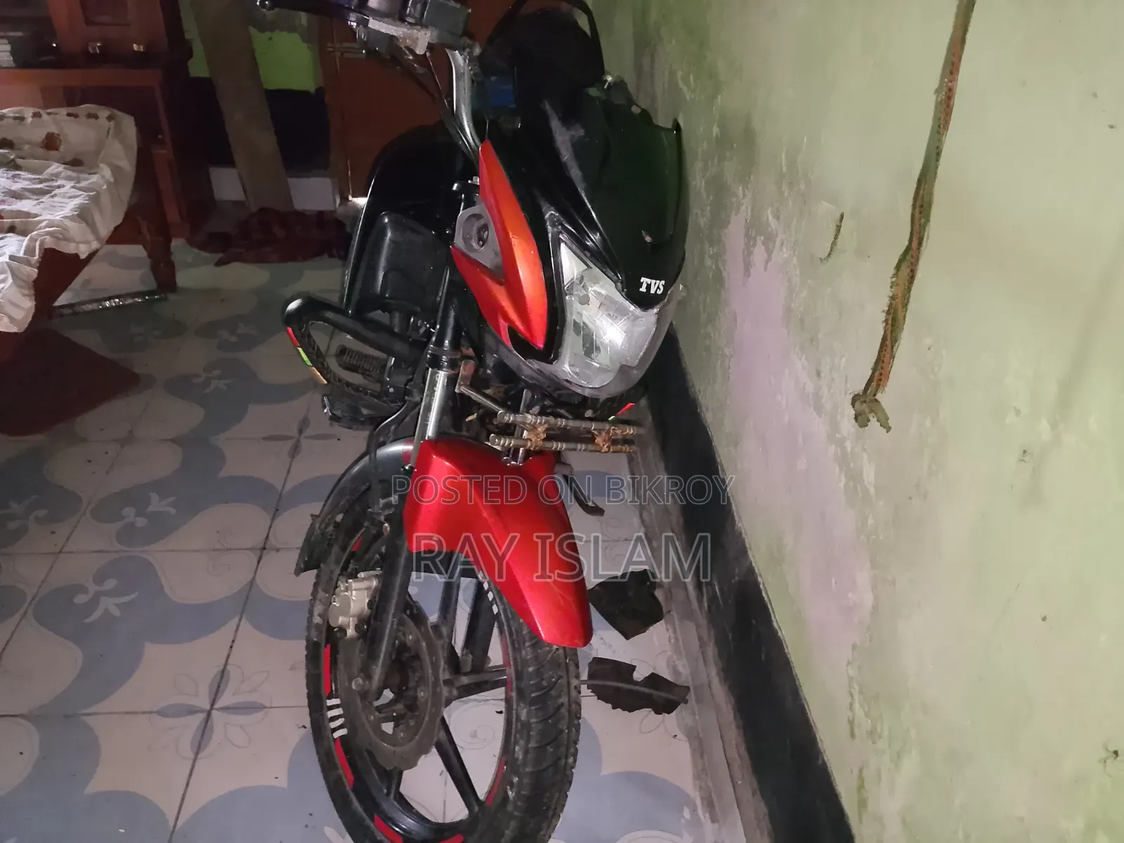 TVS Stryker 125 2018 Black