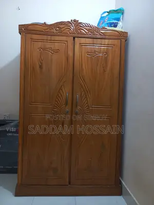 আলমারি এবং খাট বিক্রয় করা হবে