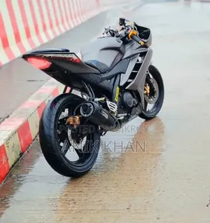 Yamaha R1 2017