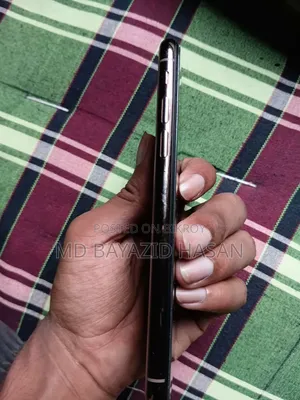 অ্যাপল আইফোন এক্সএস ২৫৬ জিবি রোজ গোল্ড