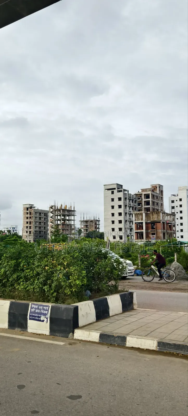 উত্তরা রাজউক ১৭ সেক্টরে মেট্রো স্টেশনের পাশে ৩ কাঠা প্লট বিক্রি হবে