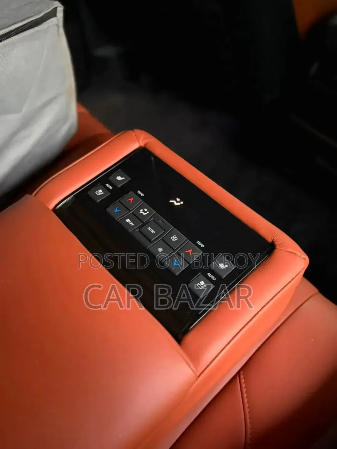 লেক্সাস এলএক্স ৫৭০ অল হুইল ড্রাইভ ২০২০ পার্ল