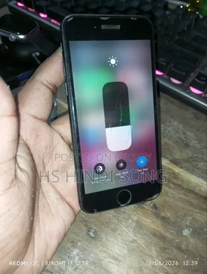 Apple iPhone 8 64 GB Black