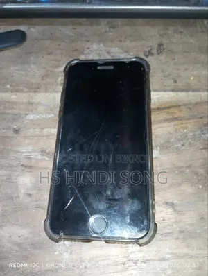 Apple iPhone 8 64 GB Black