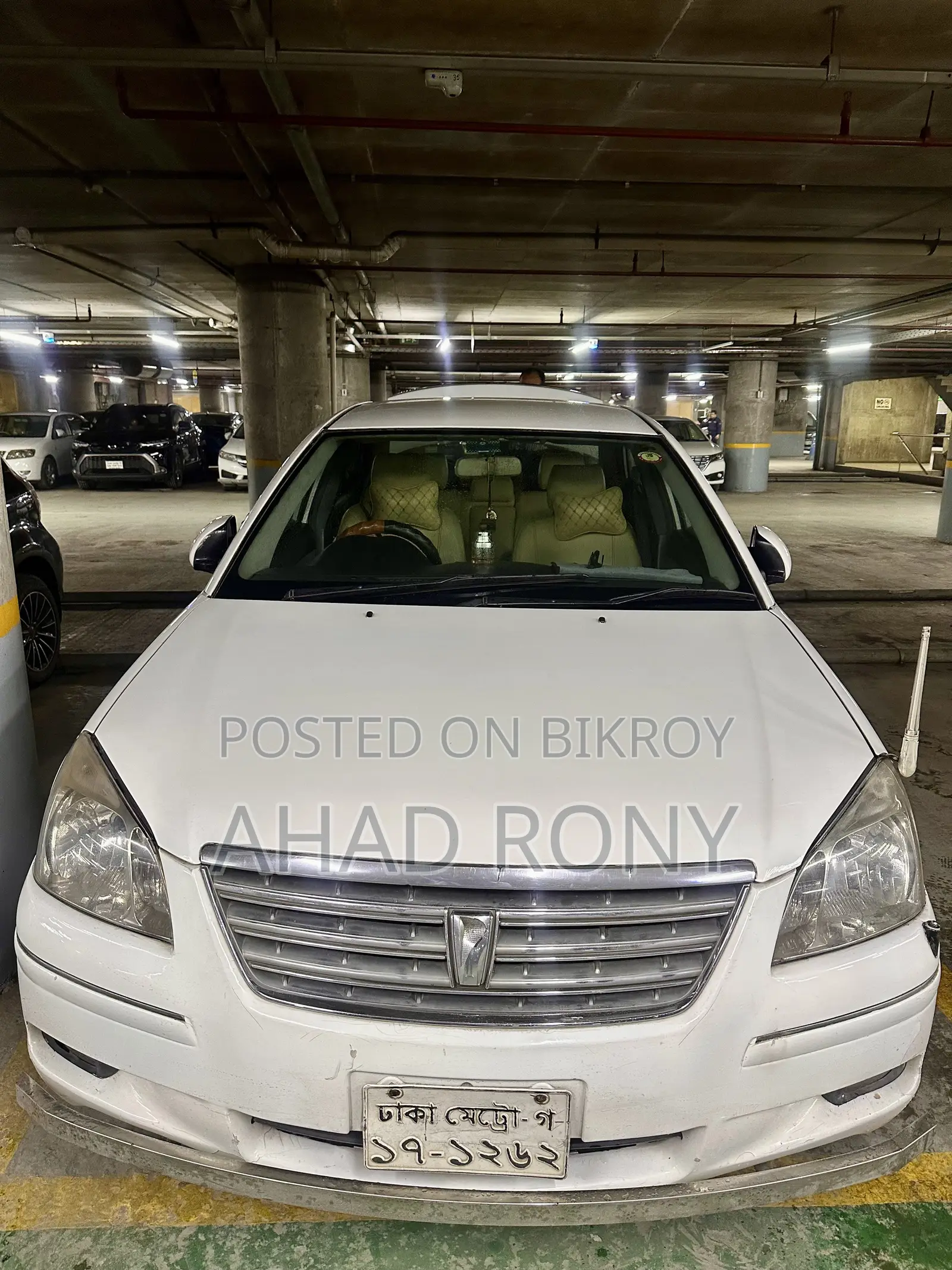টয়োটা প্রিমিয়ো ২০০২ সাদা