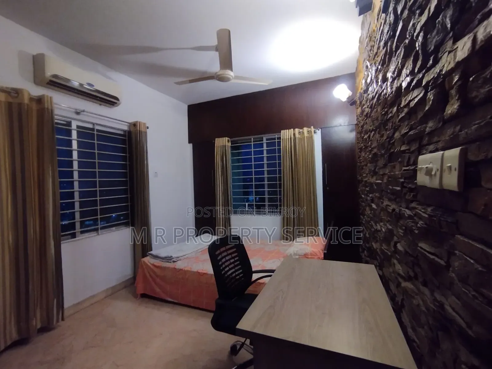 গুলশানে ভাড়ার জন্য ফার্নিশড ৩ বেডরুমের অ্যাপার্টমেন্ট