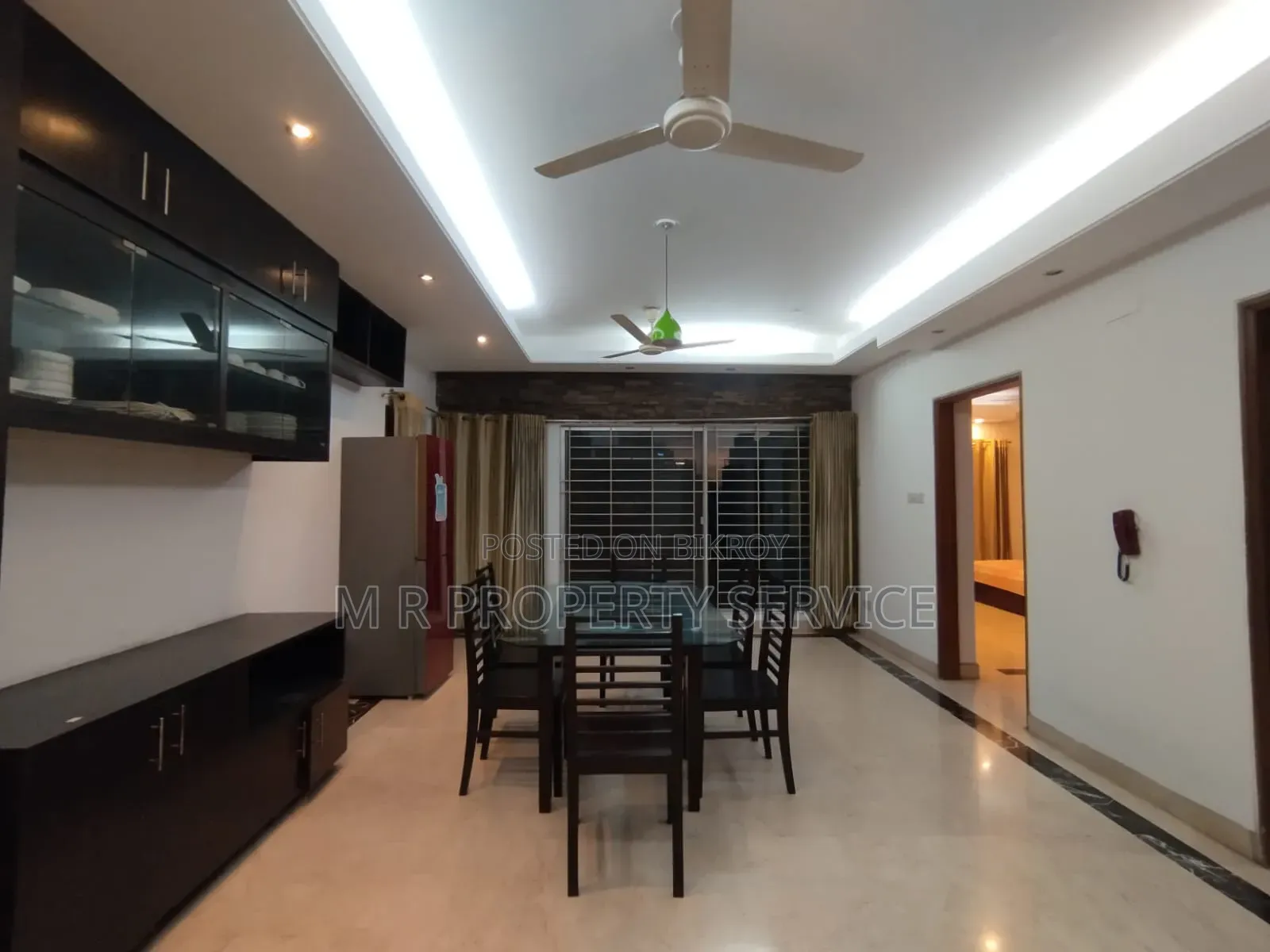 গুলশানে ভাড়ার জন্য ফার্নিশড ৩ বেডরুমের অ্যাপার্টমেন্ট