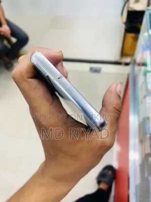 Samsung Galaxy S22+ 5G 256 GB White