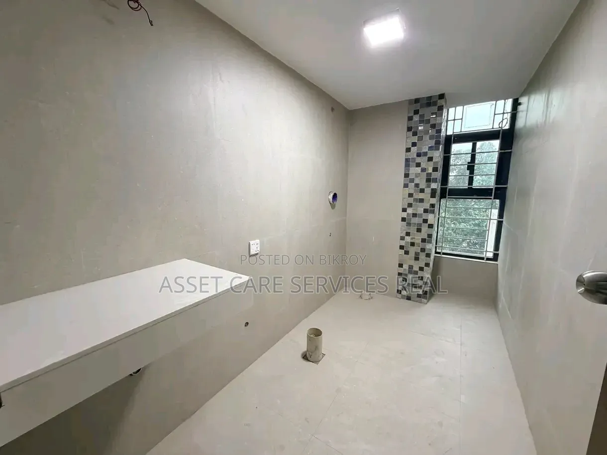 গুলশানে ৩ বেডরুমের অ্যাপার্টমেন্ট ভাড়ার জন্য