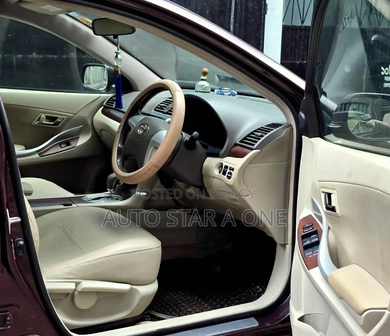 Toyota Premio 1.5 FWD 2010 Maroon