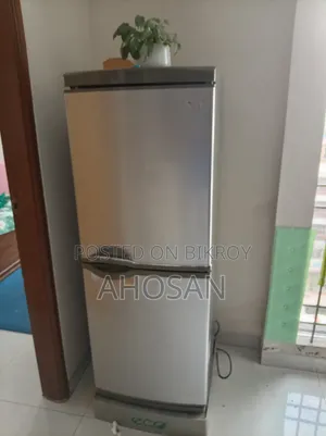 LG Household Refrigerator Freezer, Model GC 249 VL, Made in China