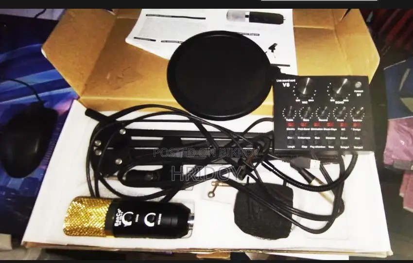 BM-100FX Condenser Microphone and Live Sound Card V8