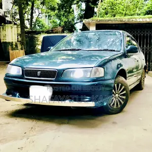 Toyota Sprinter 1995 Green