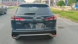 Toyota Corolla Cross 2025 Gray