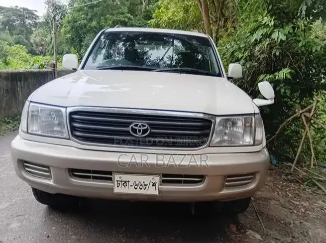 New Toyota Land Cruiser 79 Series 2002 Off White