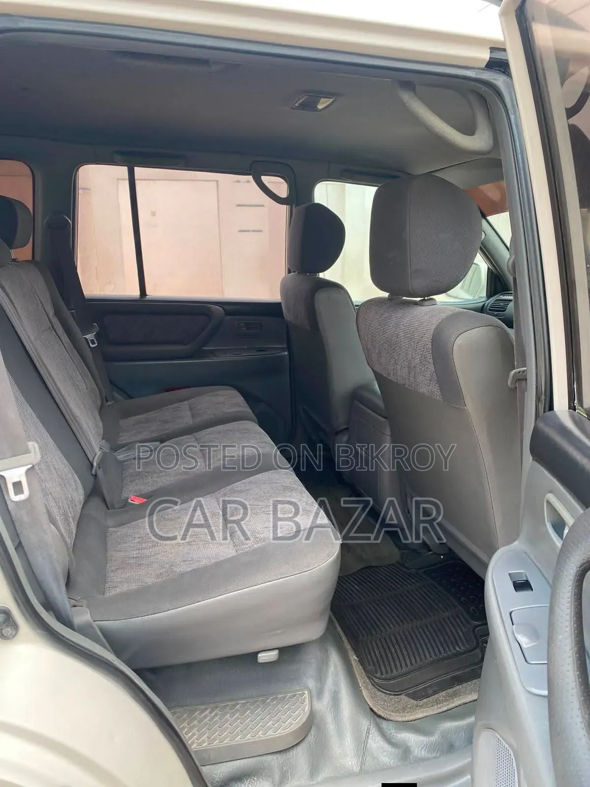 New Toyota Land Cruiser 79 Series 2002 Off White