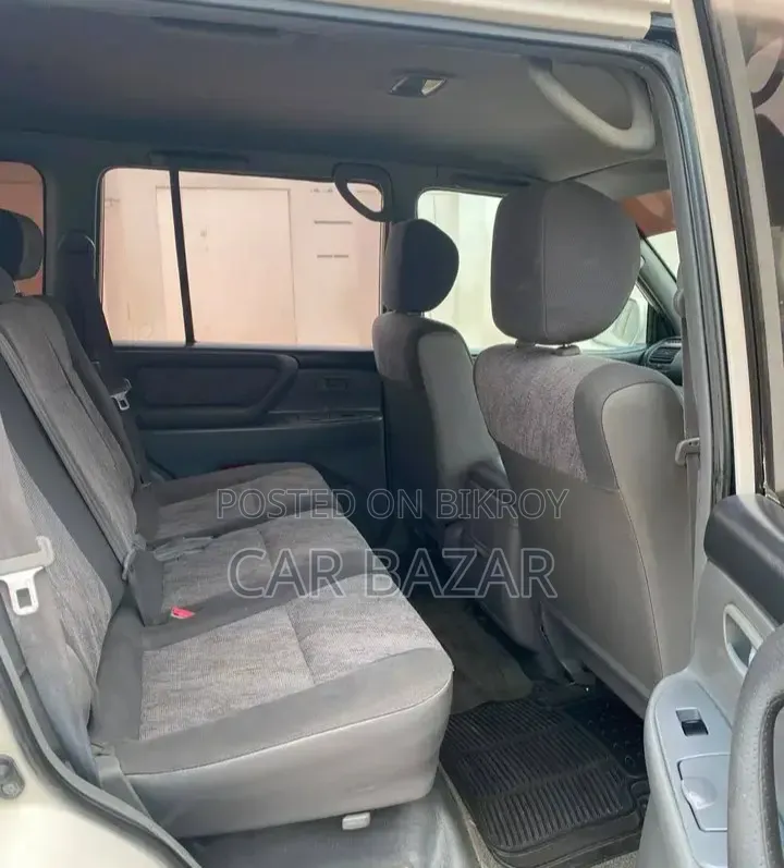New Toyota Land Cruiser 79 Series 2002 Off White