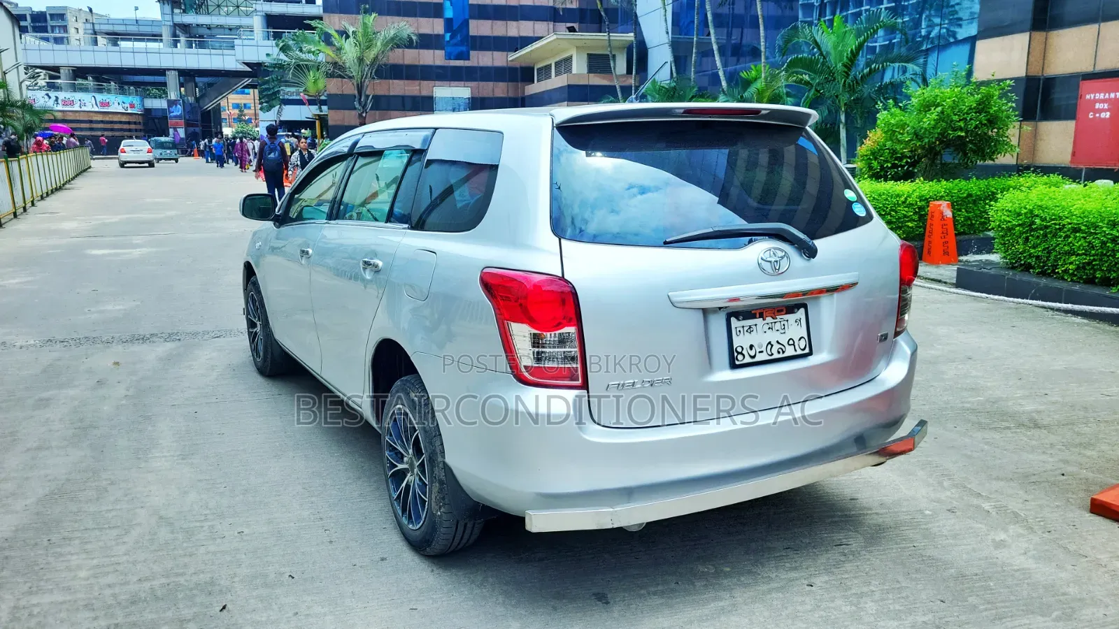 Toyota Corolla Fielder 2012 Silver