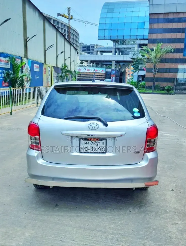 Toyota Corolla Fielder 2012 Silver