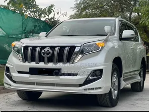 Toyota Land Cruiser Prado 2.7 I 2013 Pearl