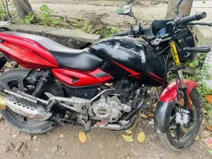 Bajaj Pulsar 150 2017 Red