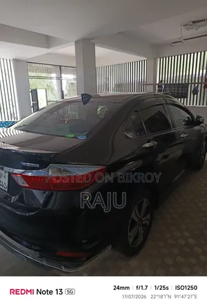 Honda Grace 1.5 Hybrid FWD 2015 Black