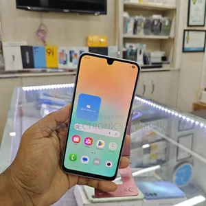 Samsung Galaxy M36 5G 128 GB Gold