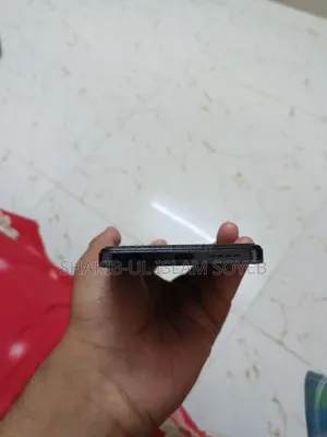 ইনফিনিক্স নোট ৩০ ১২৮ জিবি ব্ল্যাক