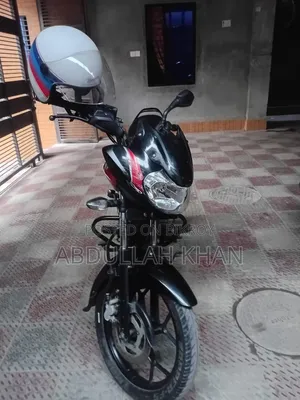Bajaj Discover 125 2020 Black
