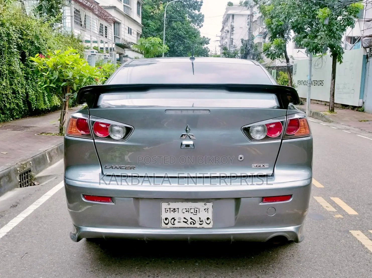 মিতসুবিশি ল্যান্সার ২০১২ ধূসর